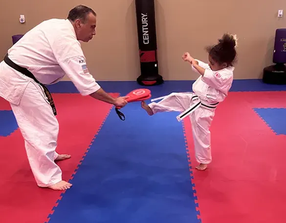 7 Essential Self-Defense Tools You Should Carry